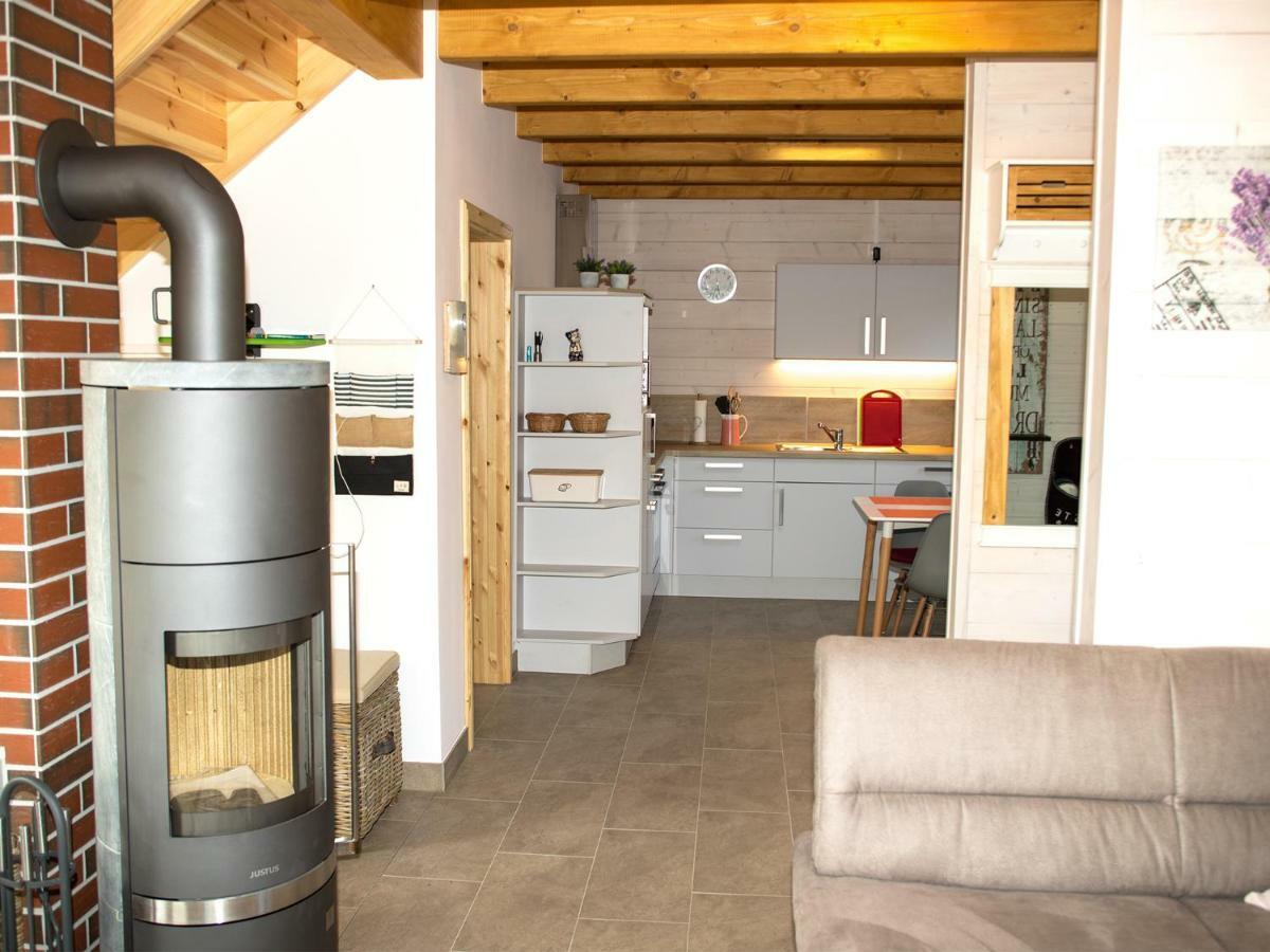 Ferienhaus F.Winkler Neukalen Екстериор снимка